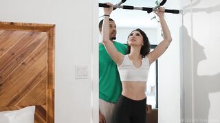 Liz Jordan Pulling Up To Get Down – ModernDaySins